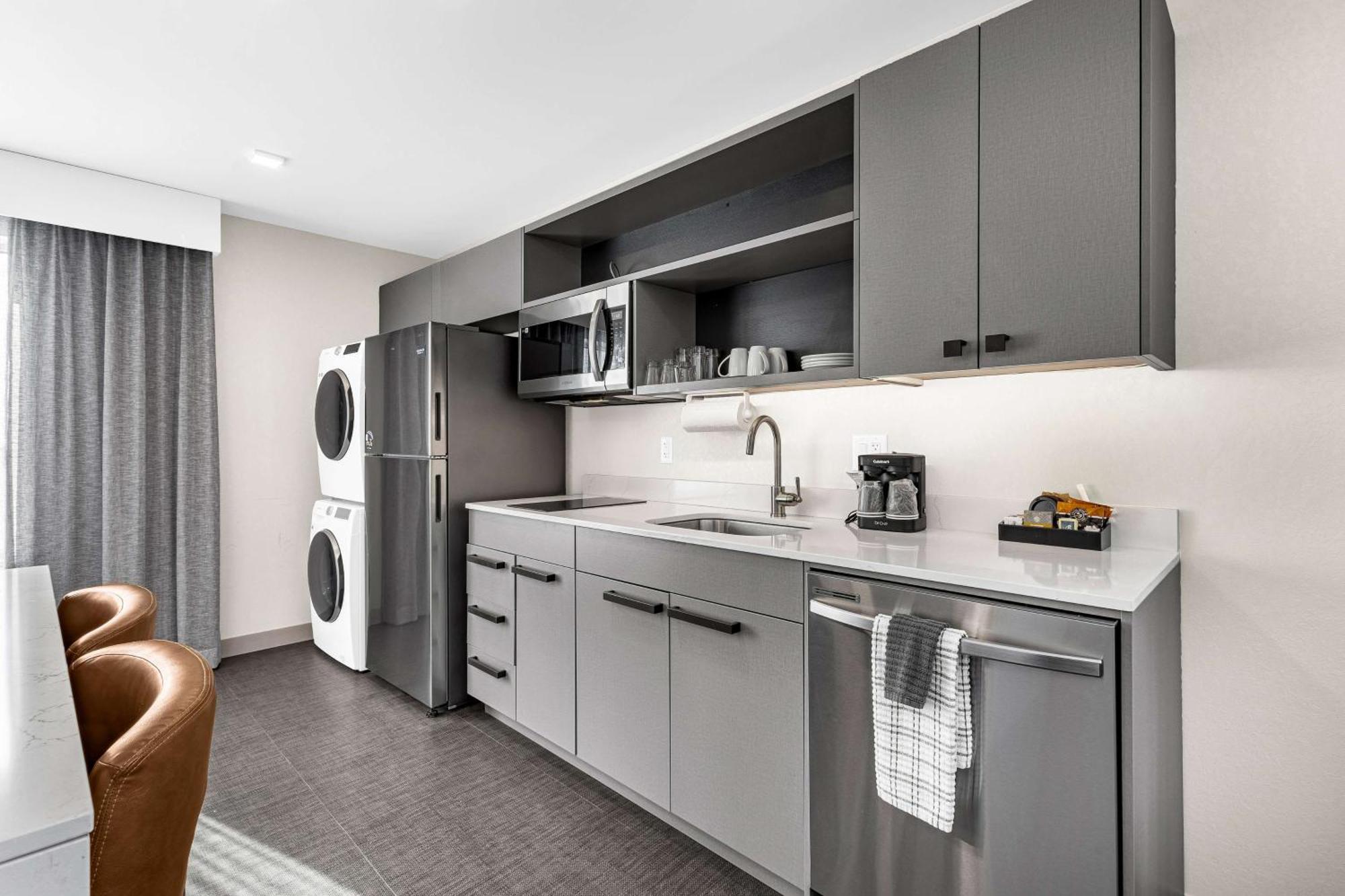 Homewood Suites By Hilton Colorado Springs Airport מראה חיצוני תמונה