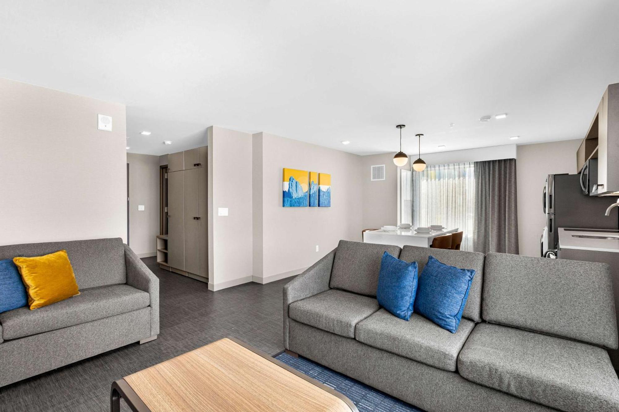 Homewood Suites By Hilton Colorado Springs Airport מראה חיצוני תמונה