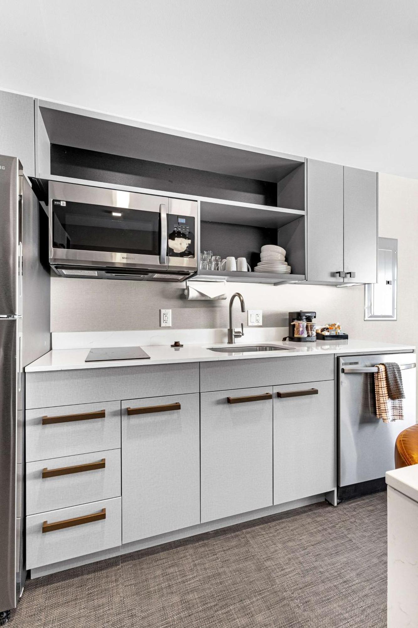 Homewood Suites By Hilton Colorado Springs Airport מראה חיצוני תמונה